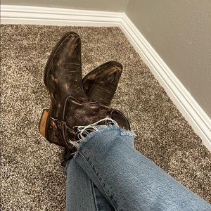 ‘Roper’ distressed ankle boots